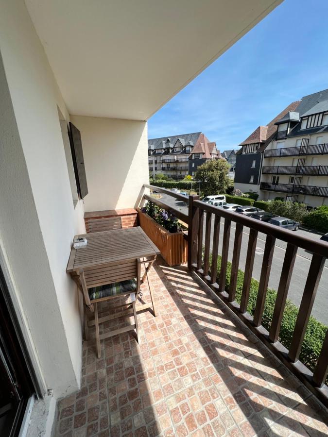 Apartamento Fleur Marine 8 Cabourg Exterior foto